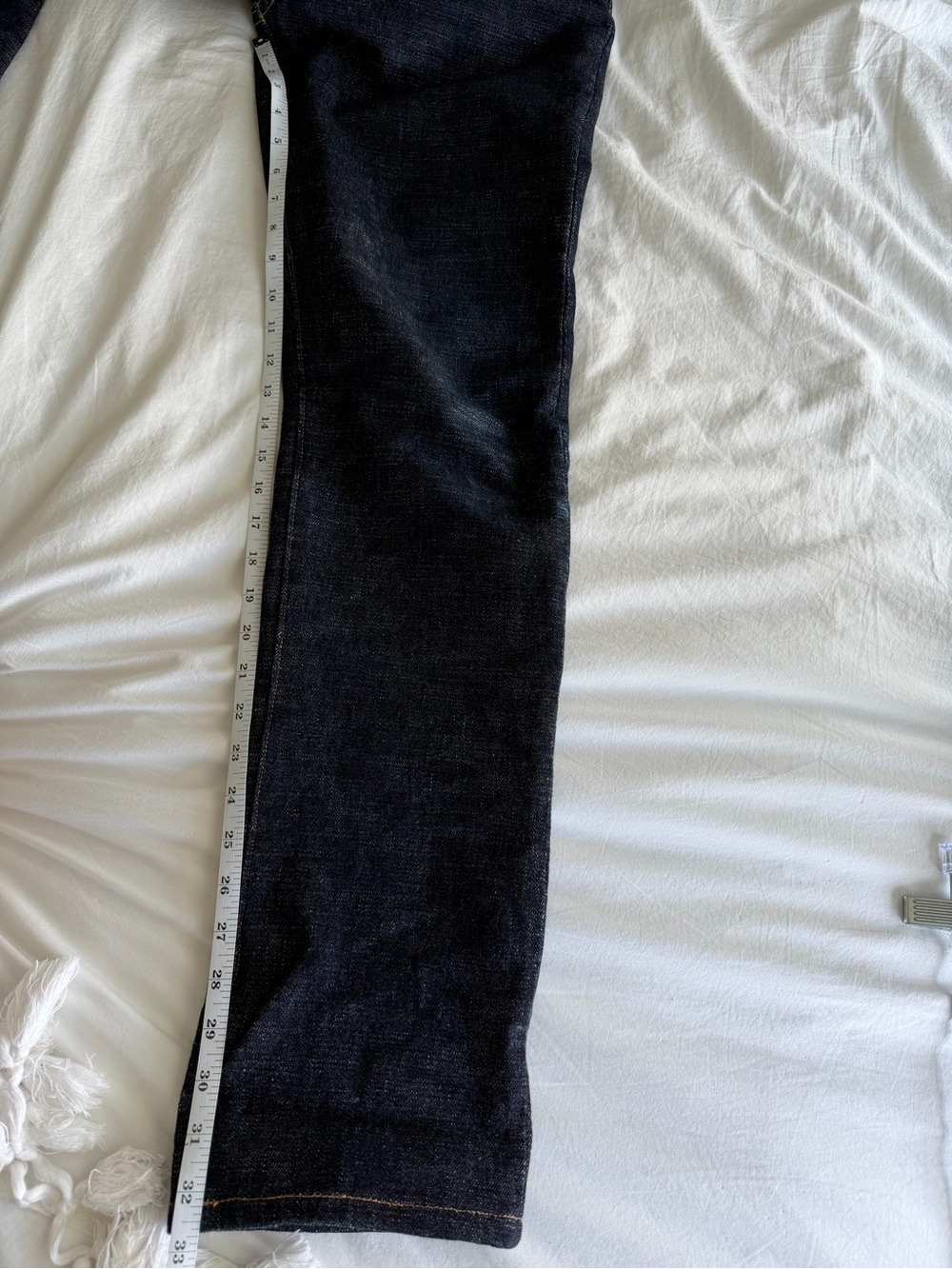 The Strike Gold SG7104 Super Slubby Series 17oz Slubby Selvedge Jeans - Picture 10 of 11